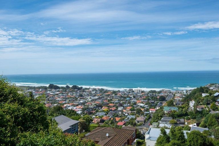 Photo of property in 149 Easther Crescent, Kew, Dunedin, 9012