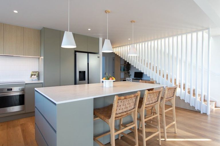 Photo of property in 16 Ngaroma Crescent, Whitianga, 3510