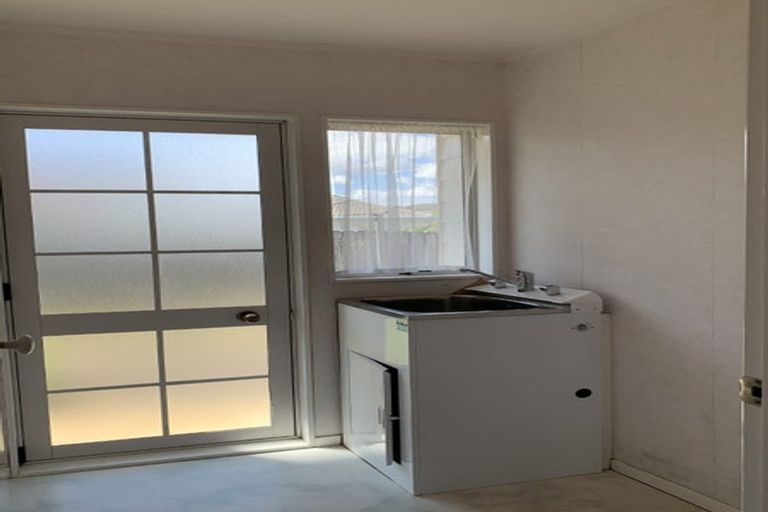 Photo of property in 2/26 Edendale Road, Somerville, Auckland, 2014