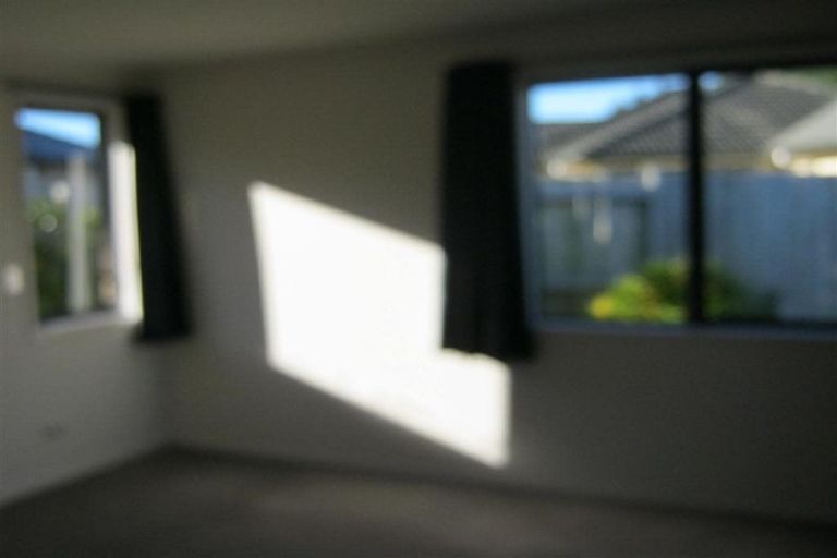 Photo of property in 64 Gibson Place, Papamoa Beach, Papamoa, 3118