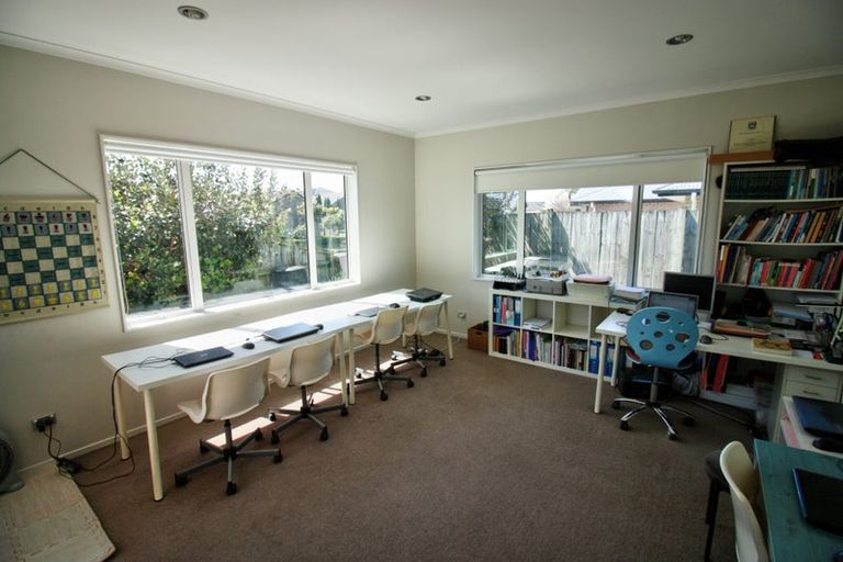 Photo of property in 4 Raupo Place, Rototuna North, Hamilton, 3210