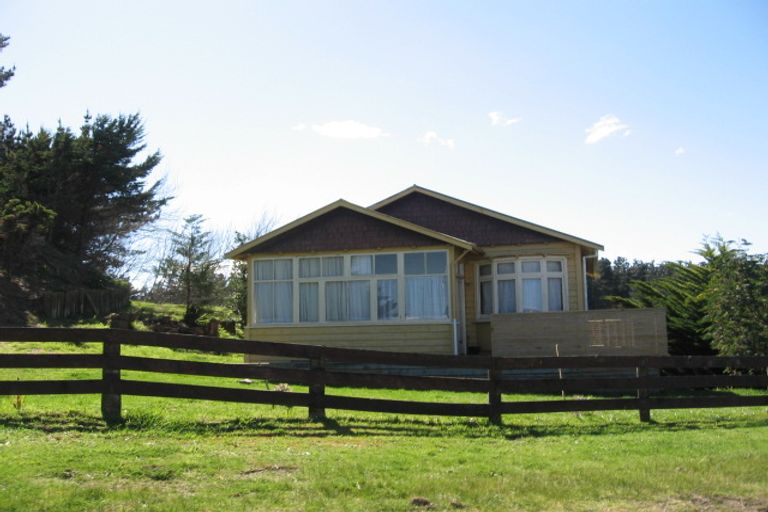 Photo of property in 104 Koputara Road, Himatangi Beach, Foxton, 4891