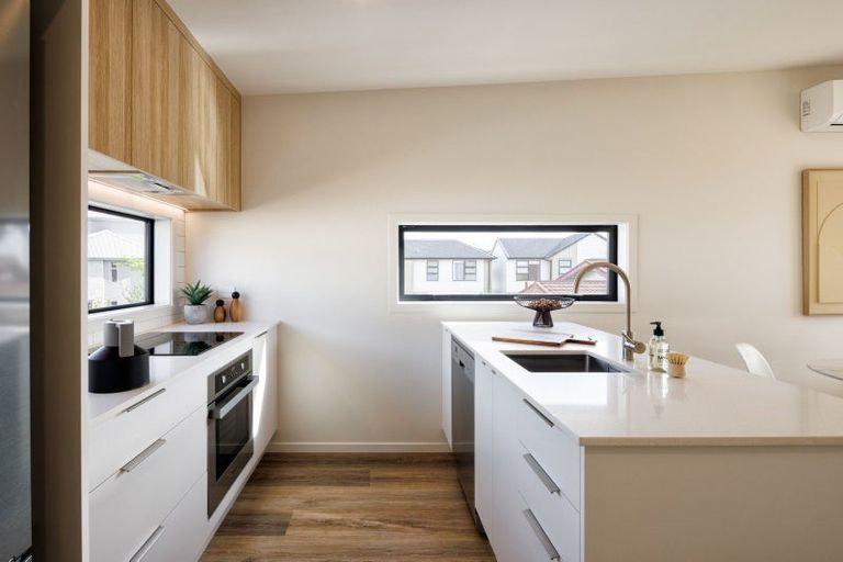 Photo of property in 5/92 Cambridge Terrace, Waterloo, Lower Hutt, 5011