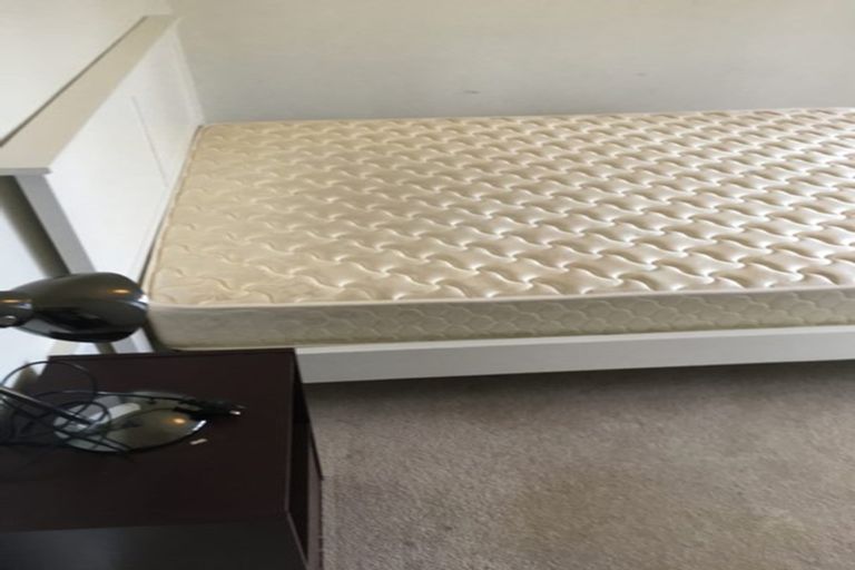 Photo of property in 12 French Street, Moturoa, New Plymouth, 4310