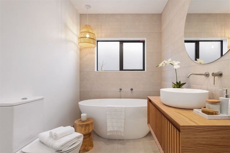 Photo of property in 8 Francis Mill Grove, Westmorland, Christchurch, 8025