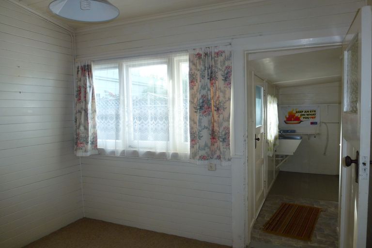 Photo of property in 15 Haronga Road, Inner Kaiti, Gisborne, 4010