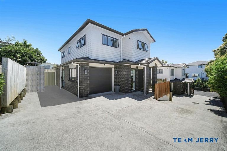 Photo of property in 28b Estuary Road, Weymouth, Auckland, 2103