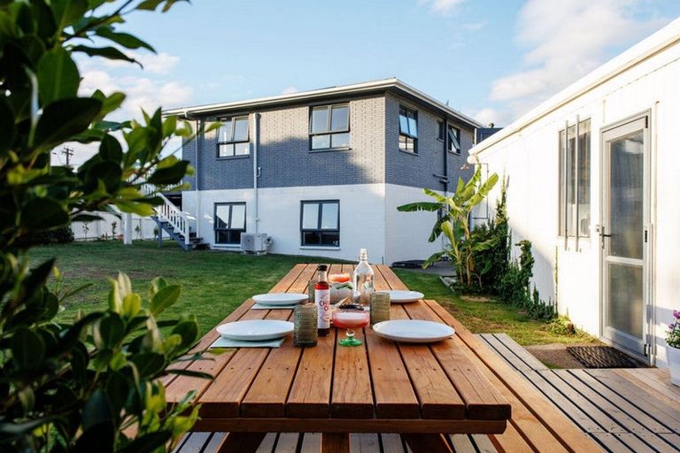 Photo of property in 1 Ohiwa Parade, Ohope, 3121