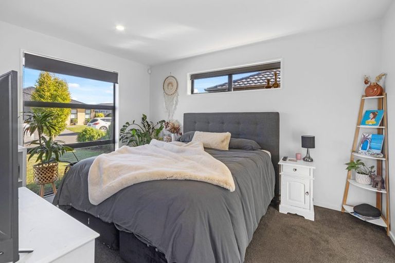 Photo of property in 4 Godley Place, Woodend, 7610