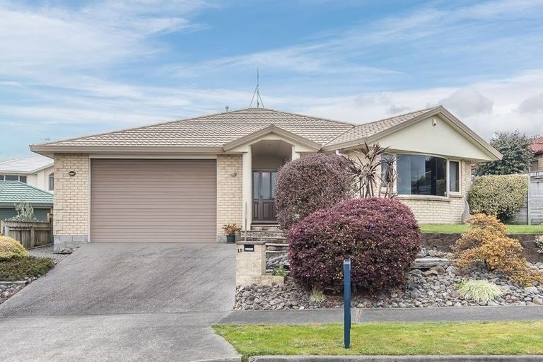 Photo of property in 15 Millennium Hill, Paraparaumu, 5032