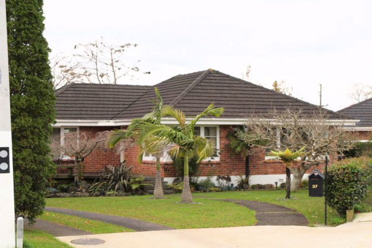 Photo of property in 37 Beryl Place, Mangere East, Auckland, 2024