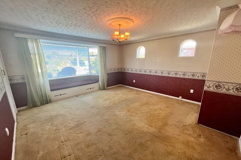 Photo of property in 13 Clouston Street, Saint Martins, Christchurch, 8022