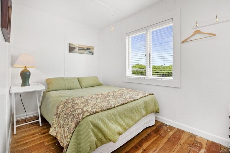 Photo of property in 15 Rose Street, Raglan, 3225