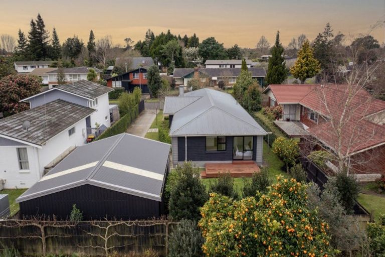 Photo of property in 15 Samuel Place, Queenwood, Hamilton, 3210