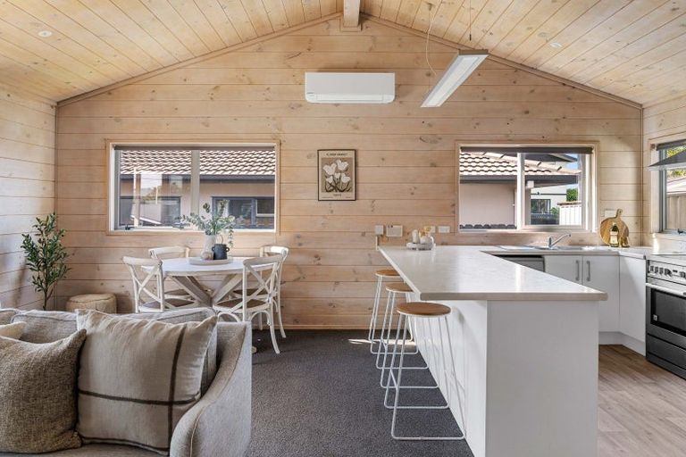 Photo of property in 87b Simpson Road, Papamoa Beach, Papamoa, 3118