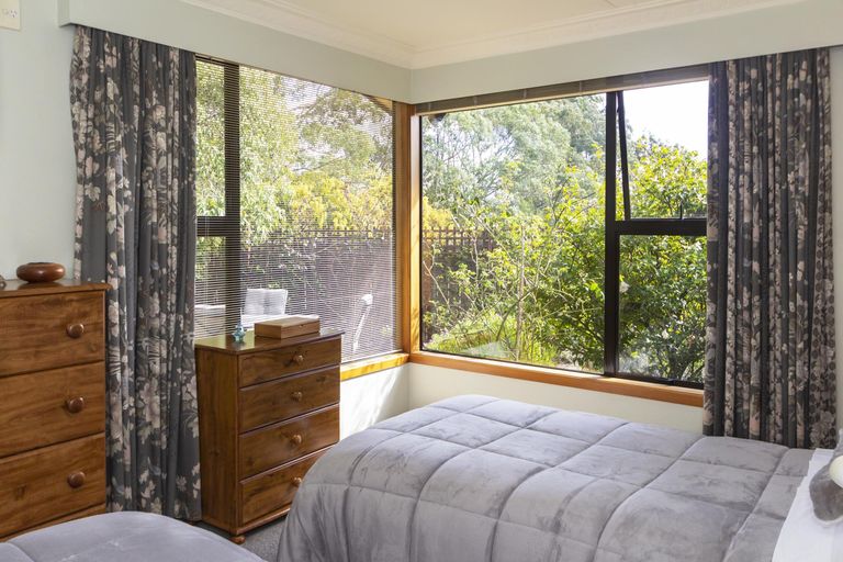 Photo of property in 73 Stuart Street, Holmes Hill, Oamaru, 9401