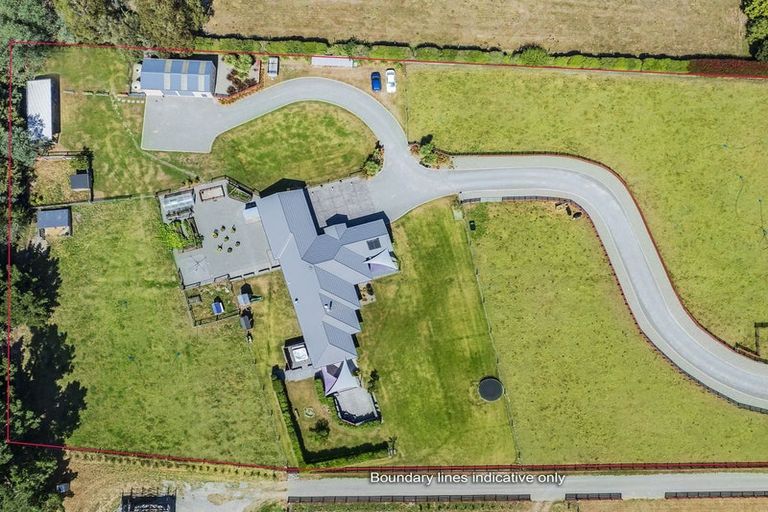 Photo of property in 9 Thorndon Close, Kirwee, Darfield, 7571