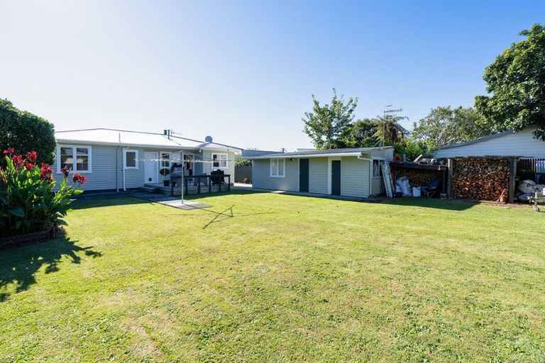 Photo of property in 14 Tawa Street, Levin, 5510