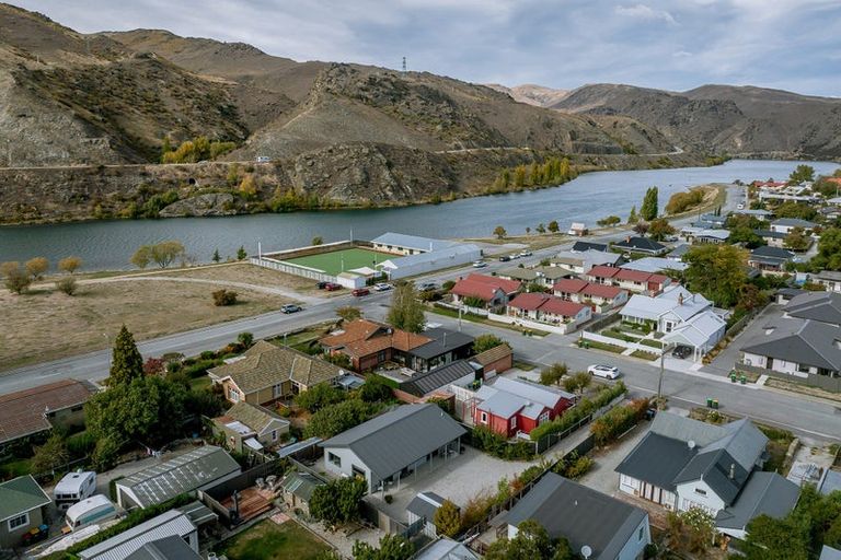 Photo of property in 5a Ray Street, Cromwell, 9310