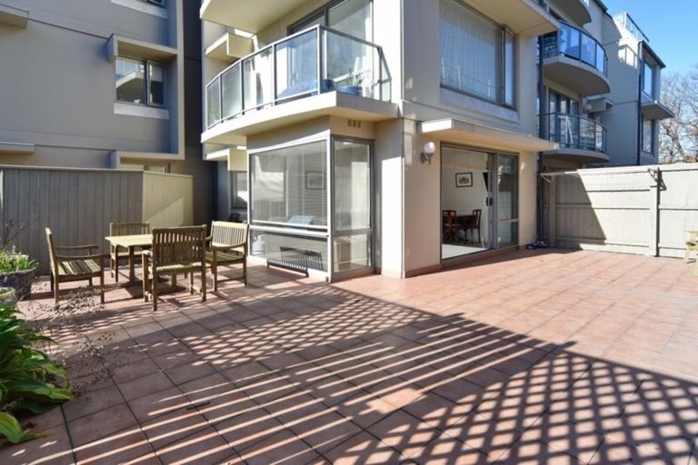 Photo of property in 4/245 Montreal Street, Christchurch Central, Christchurch, 8013