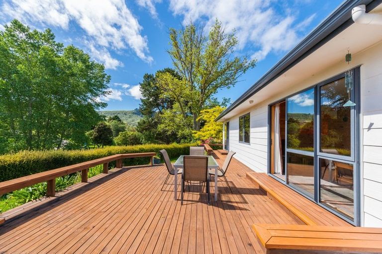 Photo of property in 1 Lakemere Way, Kinloch, Taupo, 3377