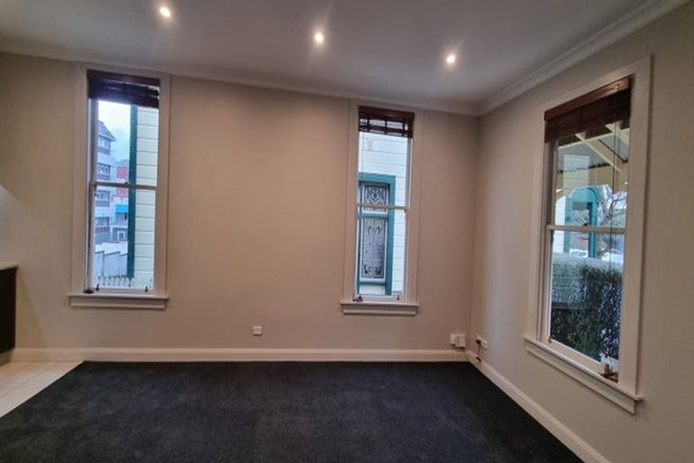 Photo of property in 17 Kensington Street, Te Aro, Wellington, 6011