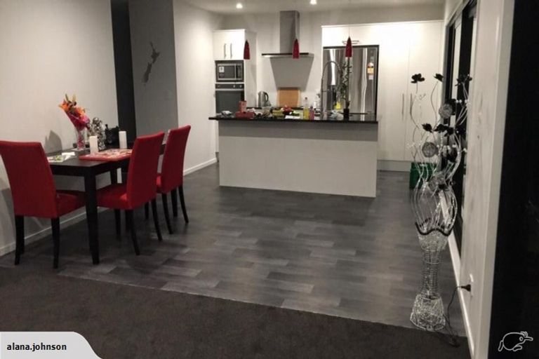 Photo of property in 111 Riverstone Drive, Riverstone Terraces, Upper Hutt, 5018