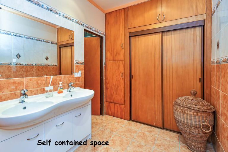 Photo of property in 78 Clark Road, Pahurehure, Papakura, 2113