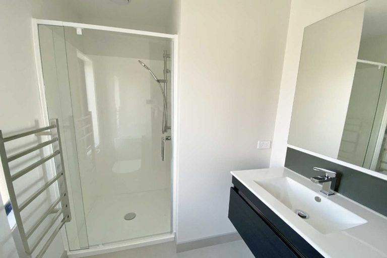 Photo of property in 2/60 Linwood Avenue, Linwood, Christchurch, 8011