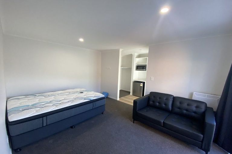 Photo of property in 3/5 Mount View Road, Melville, Hamilton, 3206