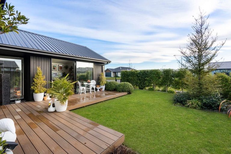 Photo of property in 19 Falcon Road, Rolleston, 7615