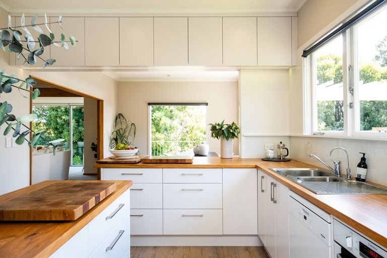 Photo of property in 45 Simla Avenue, Havelock North, 4130