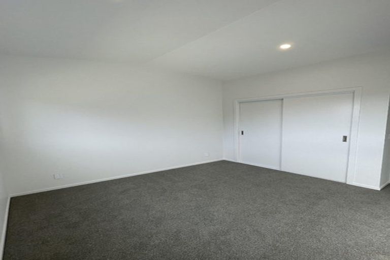Photo of property in 12/33 Raukawa Street, Stokes Valley, Lower Hutt, 5019