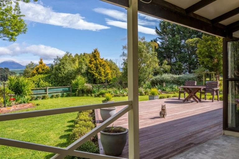 Photo of property in 439 Paierau Road, Opaki, Masterton, 5881