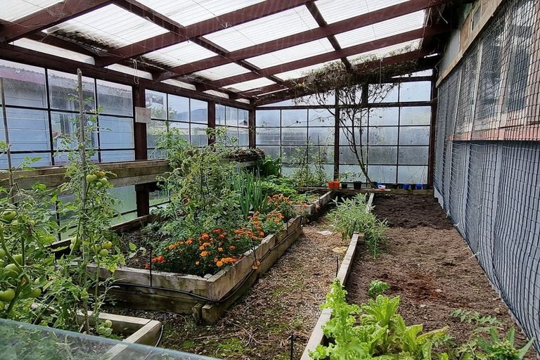 Photo of property in 9 Matai Street, Dobson, Greymouth, 7805