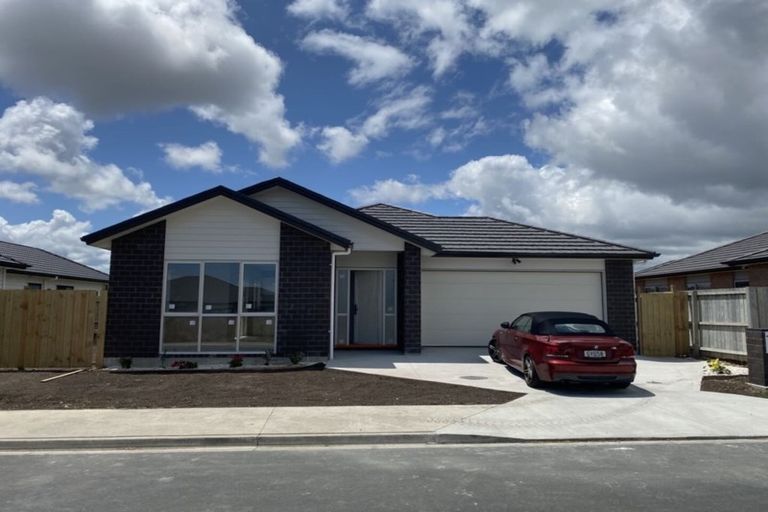 Photo of property in 5 Darley Way, Papakura, 2110