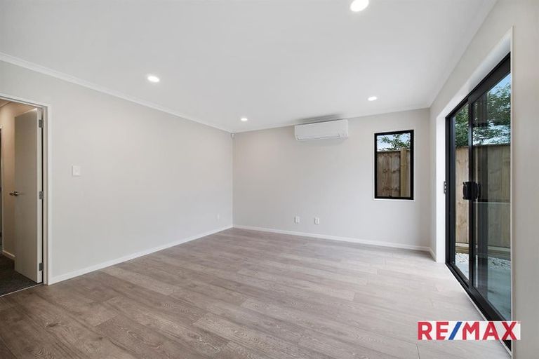 Photo of property in 31 Combat Street, Papakura, 2110
