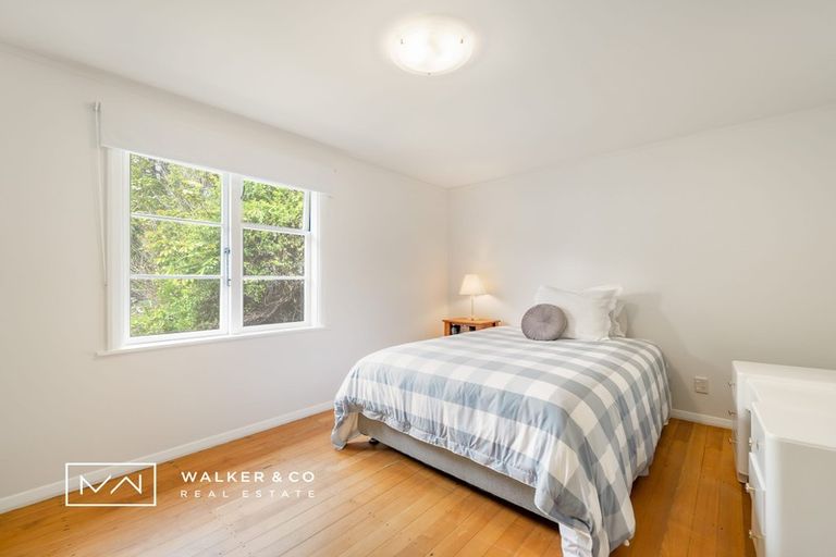 Photo of property in 48 Jocelyn Crescent, Pinehaven, Upper Hutt, 5019