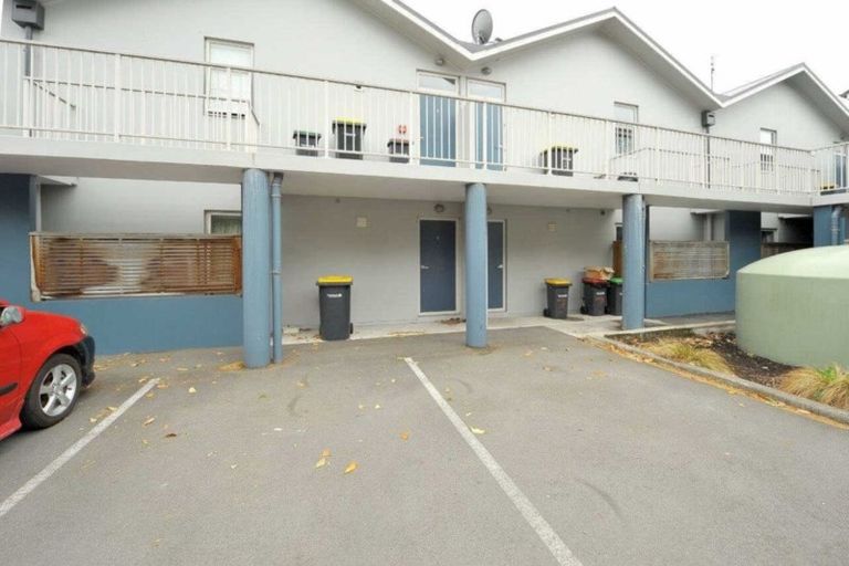 Photo of property in 4/14 Brougham Street, Addington, Christchurch, 8024