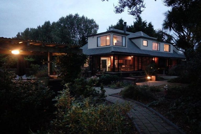 Photo of property in 96 Dukes Road North, Mosgiel, 9092