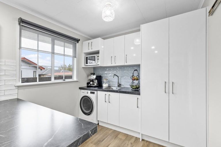 Photo of property in 24a Lethbridge Street, Feilding, 4702