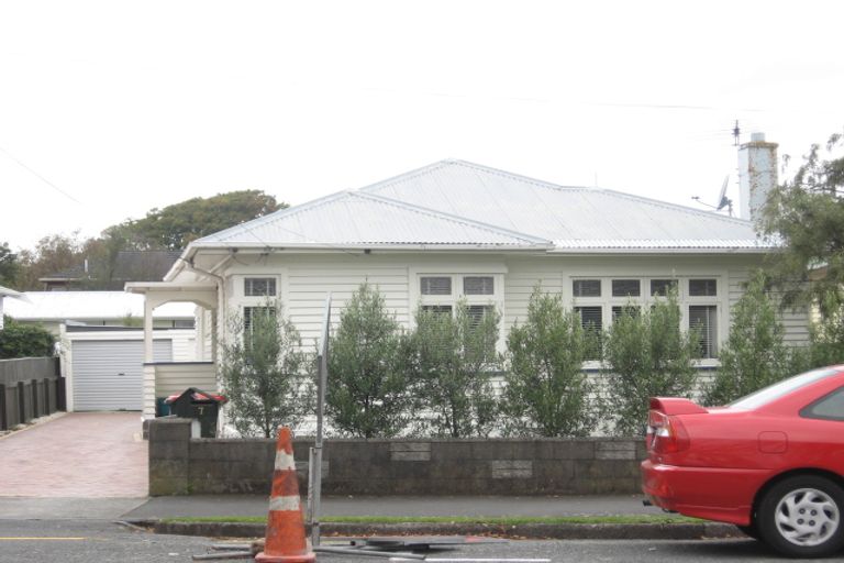 Photo of property in 7 Mitchell Street, Epuni, Lower Hutt, 5011