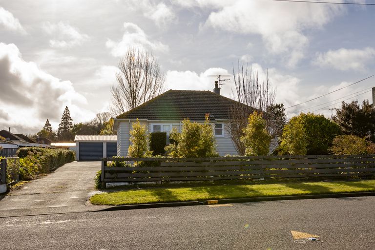 Photo of property in 11 Third Street, Lansdowne, Masterton, 5810