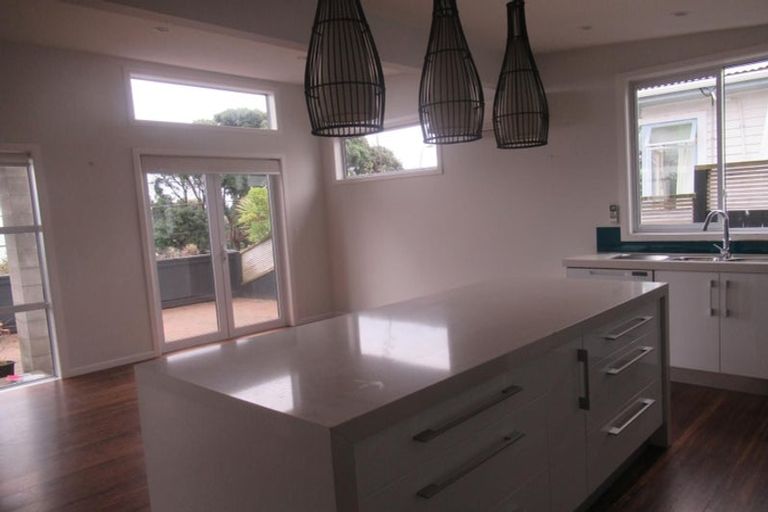 Photo of property in 196 Rosetta Road, Raumati South, Paraparaumu, 5032