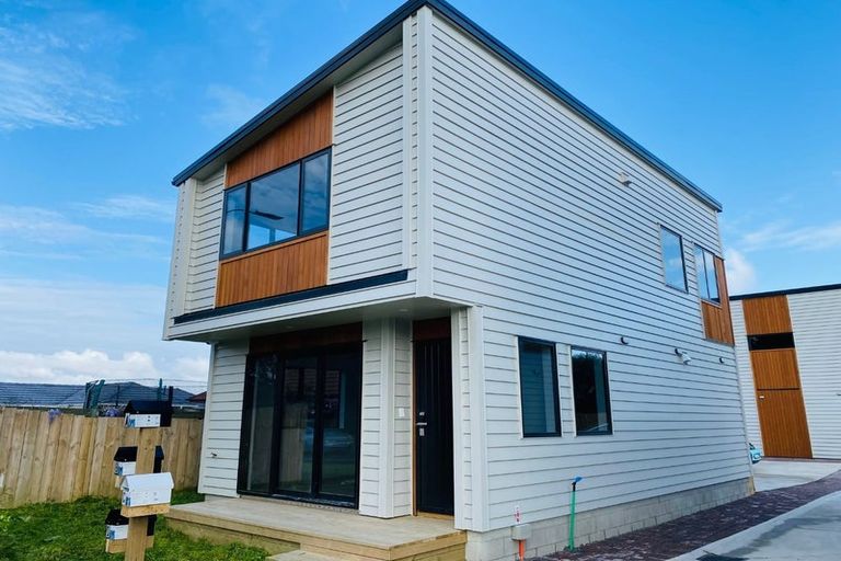 Photo of property in 1/116 Buckland Road, Mangere East, Auckland, 2024