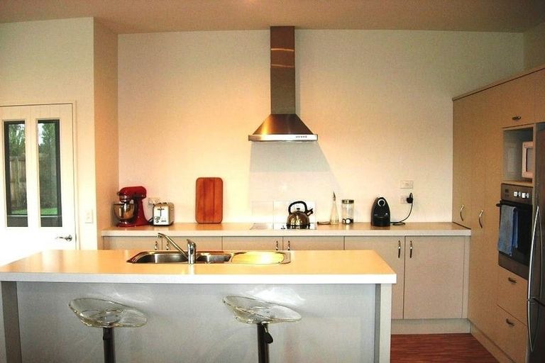 Photo of property in 4 Taiwhenua Street, Rangiora, 7400