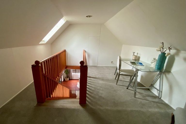 Photo of property in 40 Tudor Road, Henderson, Auckland, 0610