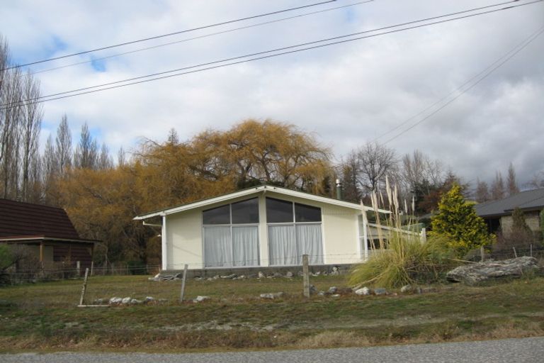 Photo of property in 1 Aubrey Road, Wanaka, 9305