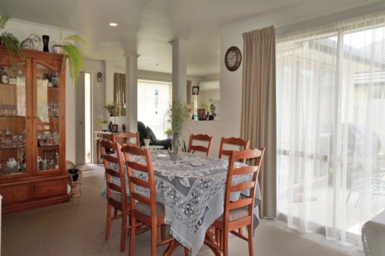 Photo of property in 9 Karo Street, Ruakaka, 0116