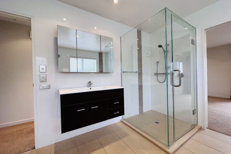 Photo of property in 70 Jeffreys Road, Fendalton, Christchurch, 8052